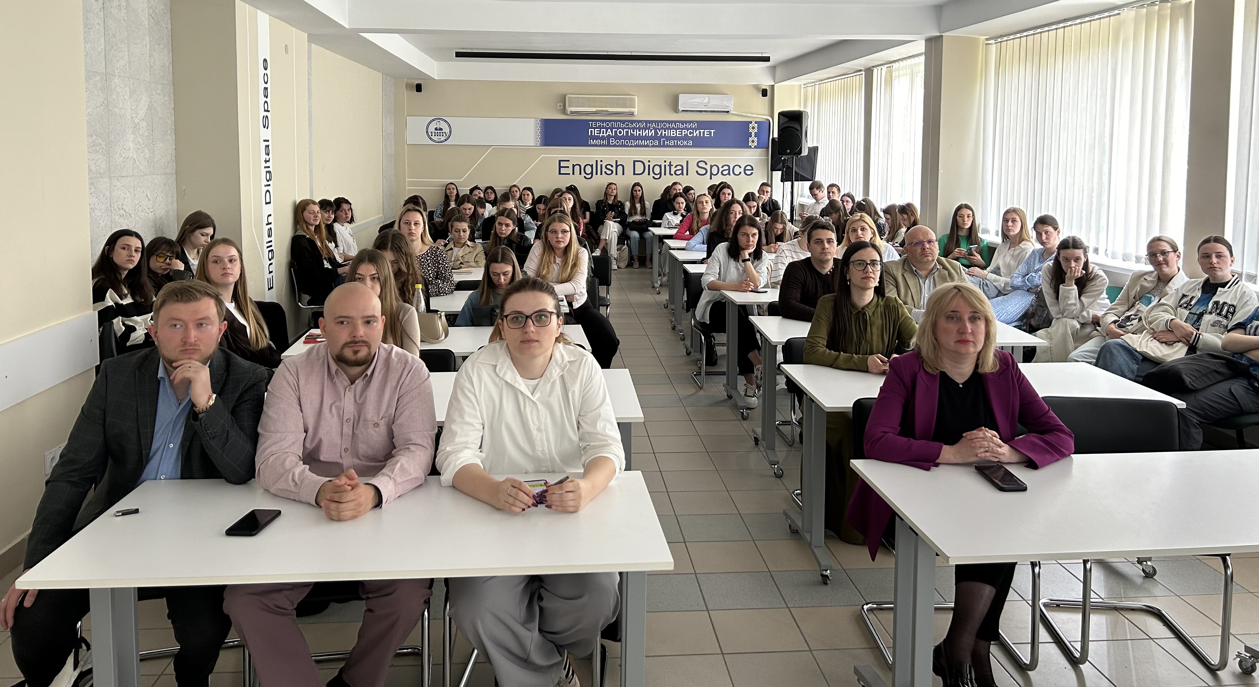 Учасники науково-популярного лекторію